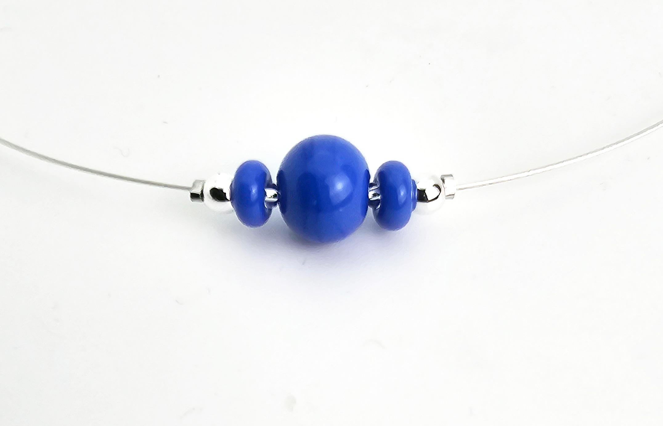 Leichte Kette helles Lapis