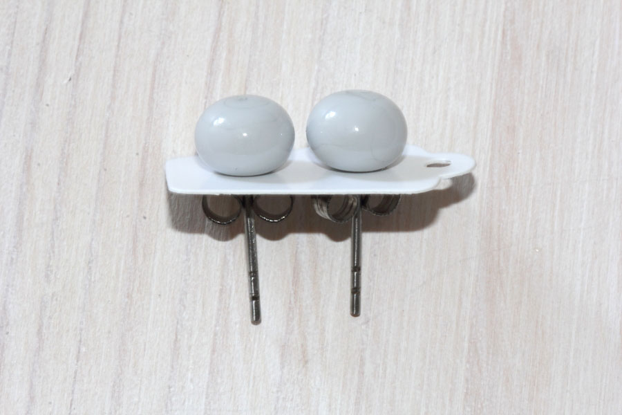 Ohrstecker silbergrau opak Ohrstecker silbergrau opak