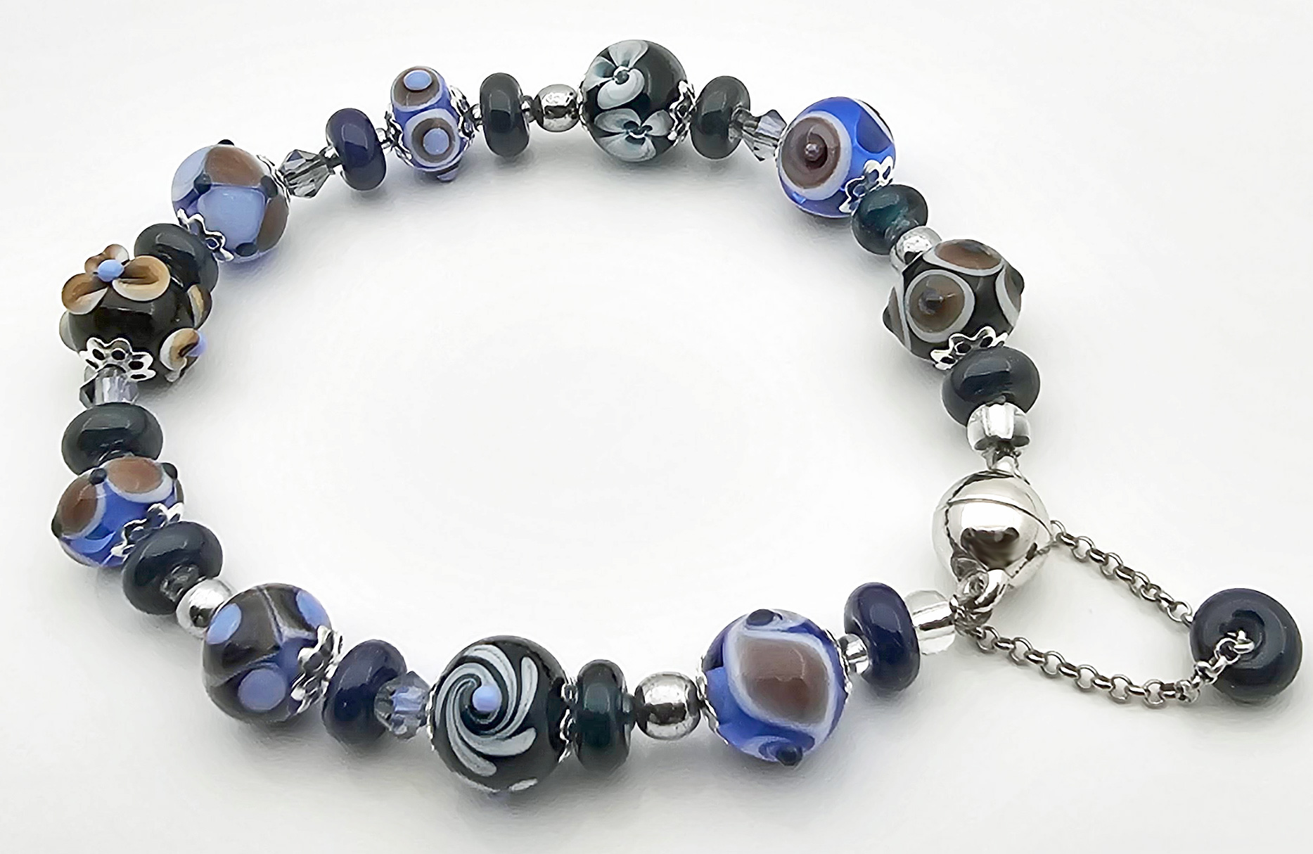 Armband Sinfonie in Preußischblau-Olivbraun