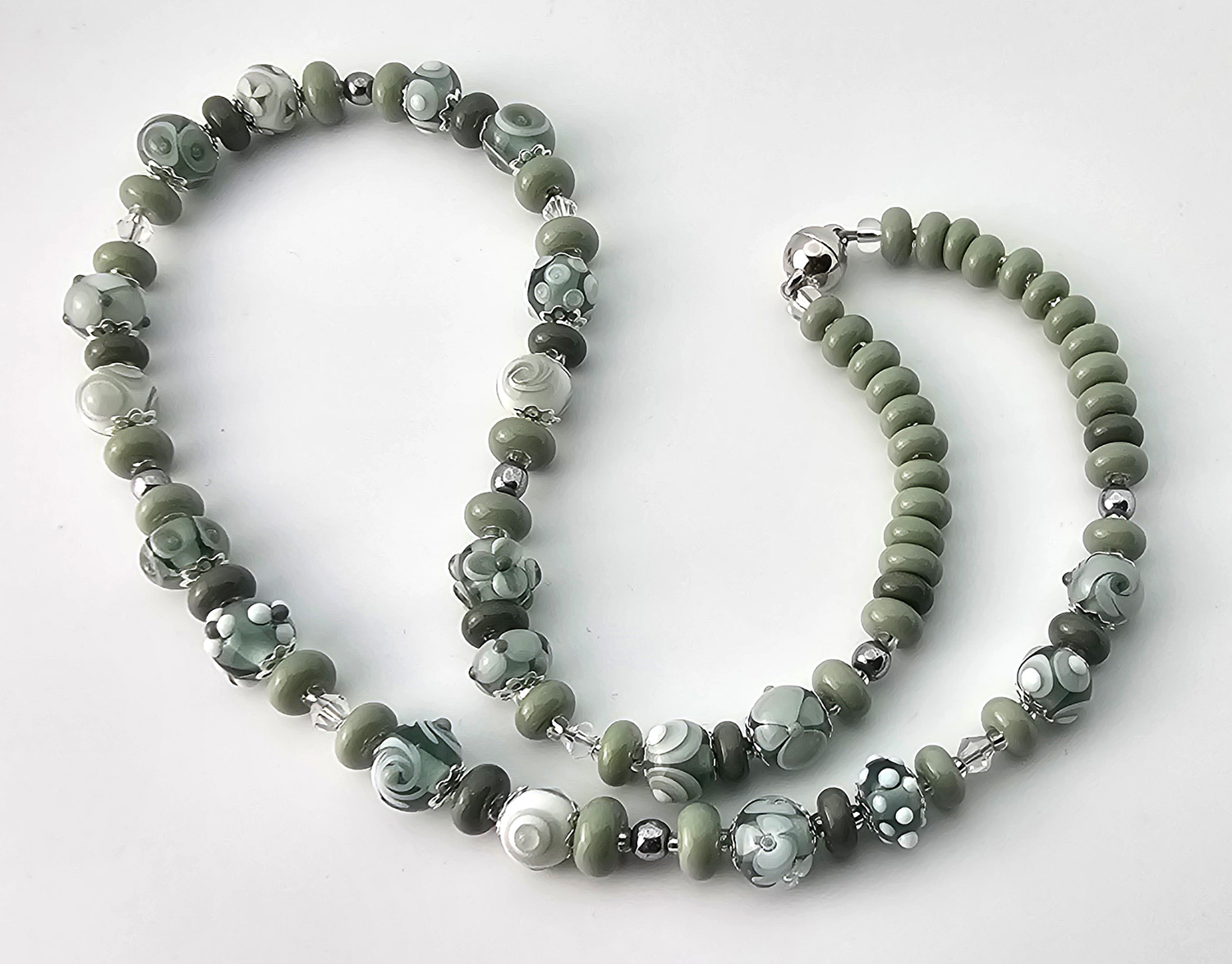 Collier Sinfonie in Schilfgrün 