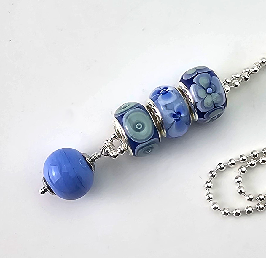 Y-Collier saphirblau
